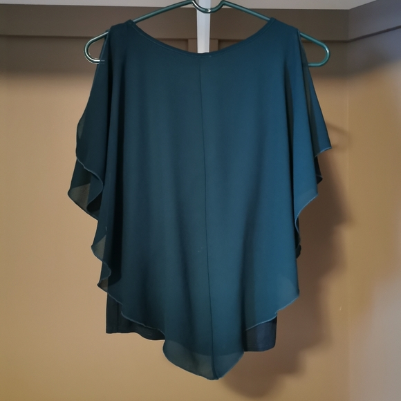 Businesses Casual/Formal Top - Picture 2 of 7